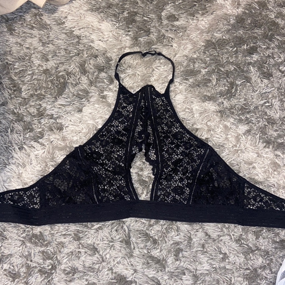 victoria’s Secret halter bra